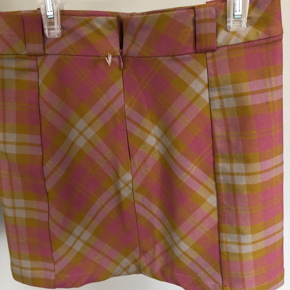 URBAN OUTFITTERS MINI SKIRT